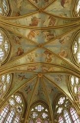 Die Gewölbe der Rayonnant-Kapelle der Abtei mit Renaissance-Gemälden, 13.-16. Jahrhundert